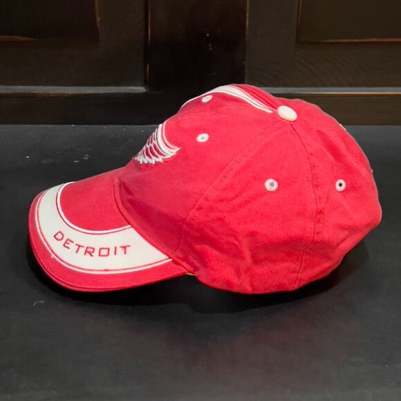 Detroit Red Wings Red White Baseball Cap One Size Fits Most Adjustable Hat - Picture 7 of 10